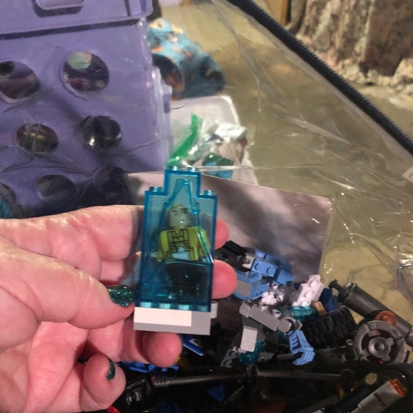 Legos - Picture 7 of 7